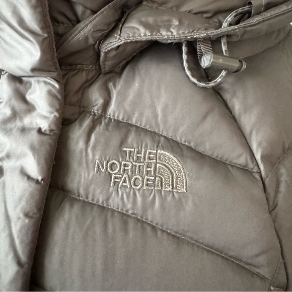 The North Face 600 Down Puffer Parka with Removable Hood - Charcoal Gray - Picture 3 of 12